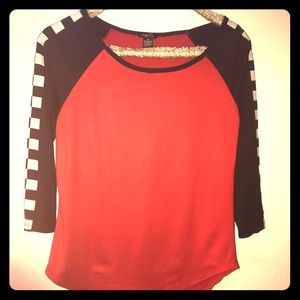 WOMENS MEDIUM LONG SLEEVE